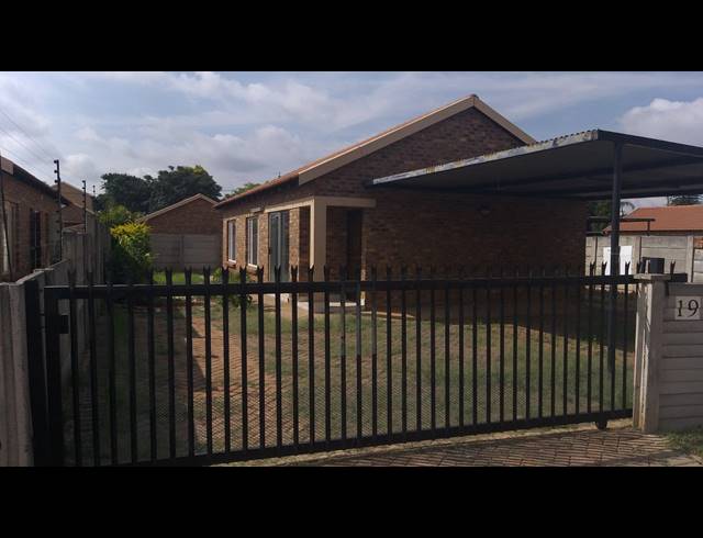 2 BEDROOM HOUSE SOLD IN THE ORCHARDS